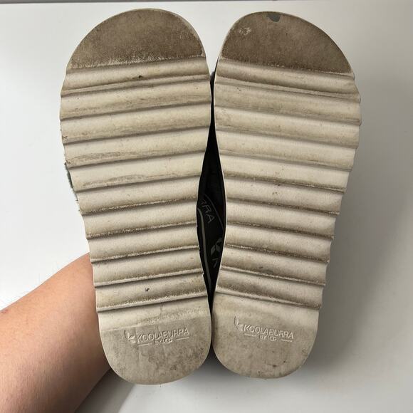 Koolaburra Women's Fuzz'n II Slippers Size 8 Faux Fur Casual Plush Neutral - Picture 8 of 8